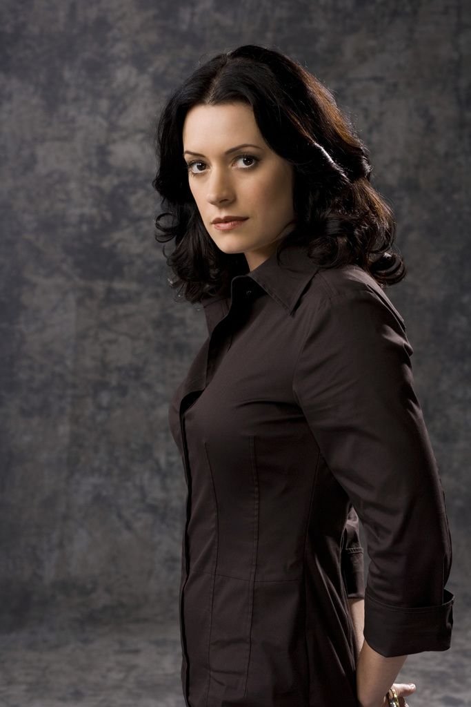 Paget Brewsters Other Live-Action TV Roles Beyond Criminal Minds